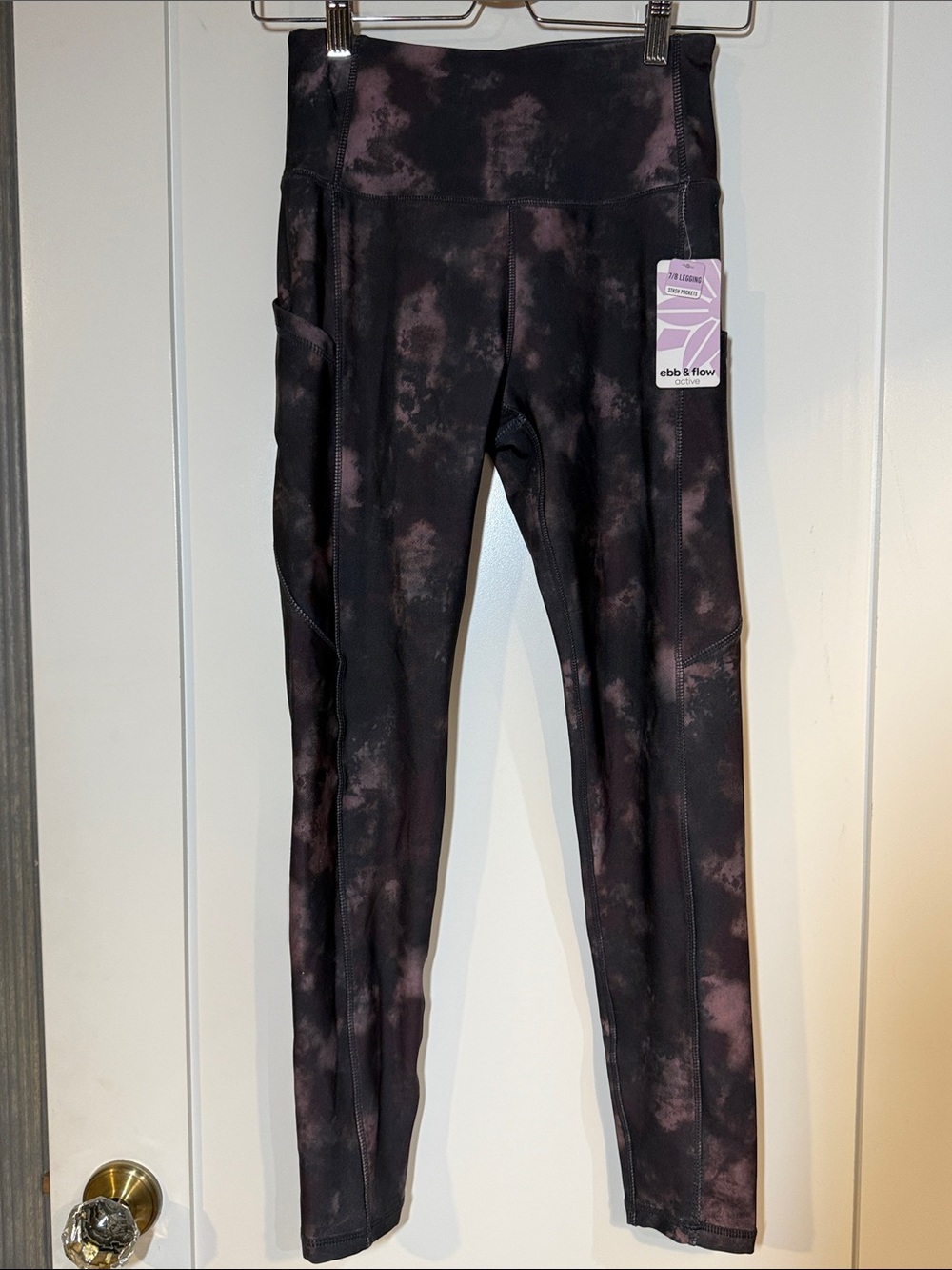 ebb & flow Women’s Black Plum Tie-Dye High-Waist Leggings